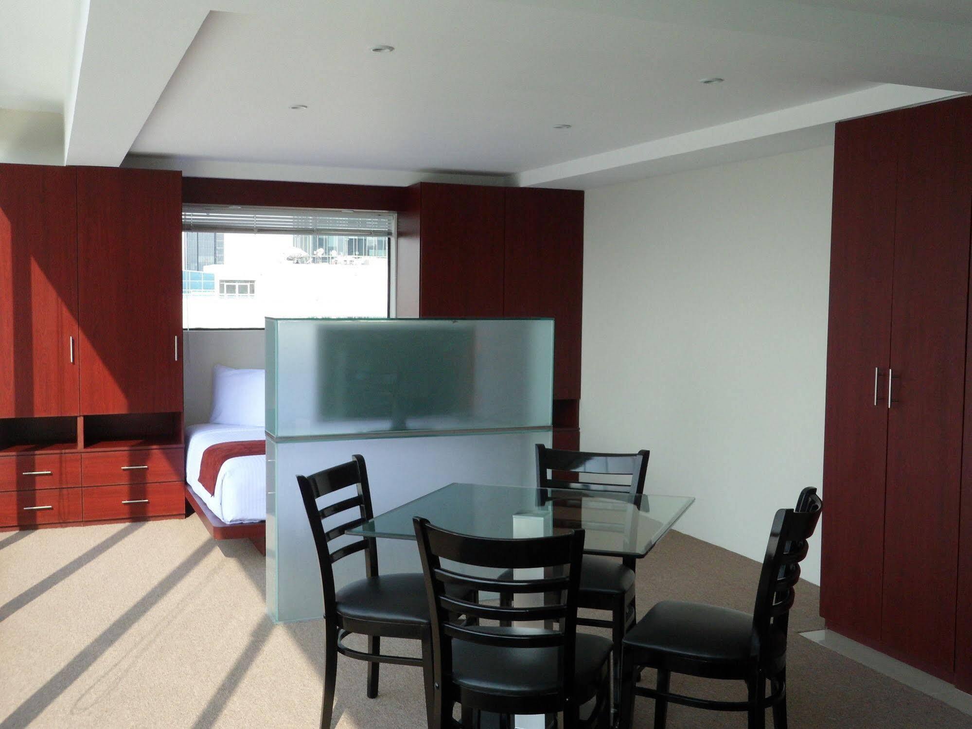 Suites Capri Reforma Angel 380 Kota Meksiko Bagian luar foto